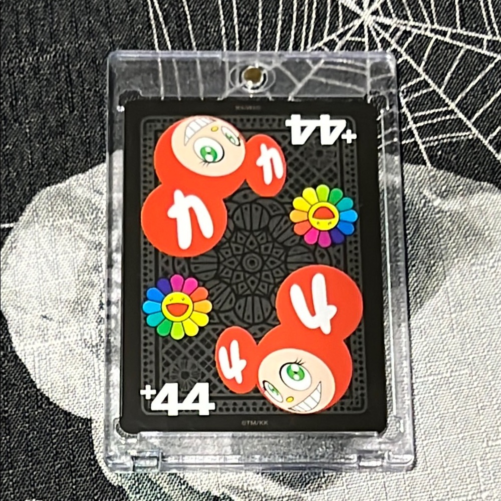 NEW TAKASHI MURAKAMI COLLECTIBLE +44 PLAYING CARD WITH PROTECTIVE MAGNETIC CASE